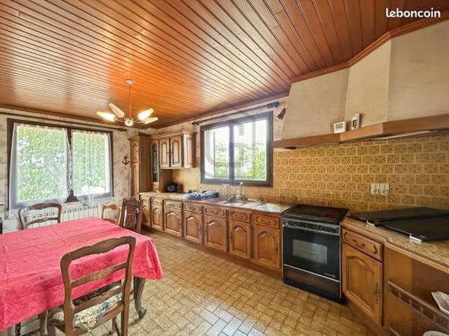 Maison vente à Évreux, Conches-en-ouche