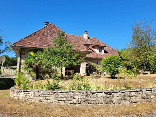 Maison vente à Villefranche-de-Rouergue, Vailhourles