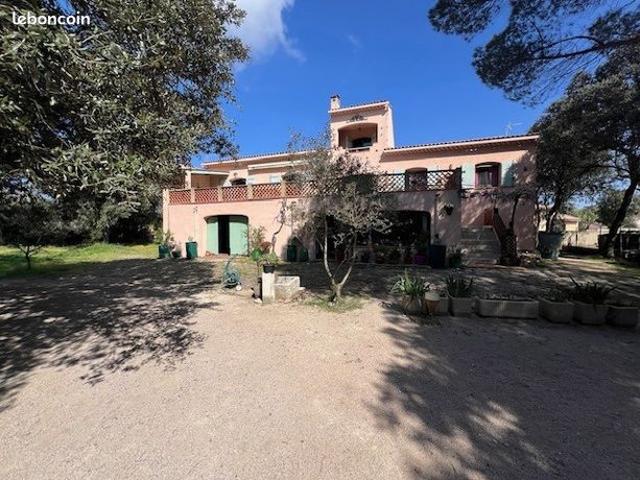 Maison vente à Orange