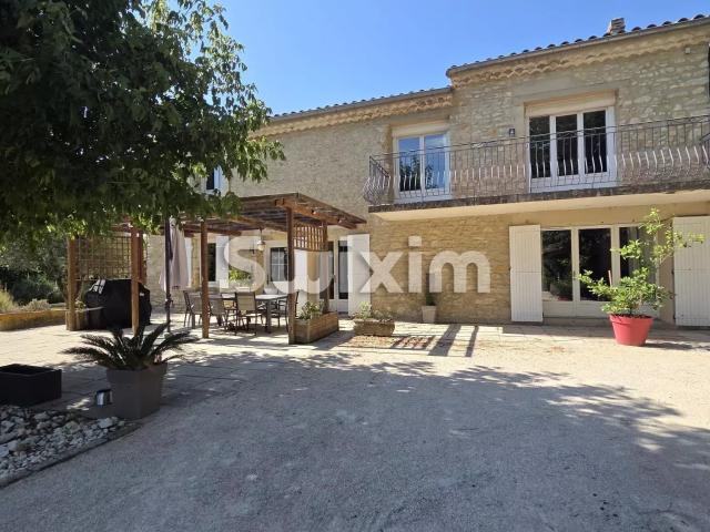 Maison vente à Carpentras, Caderousse