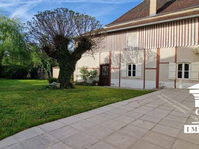 Maison vente à Senlis, Rully
