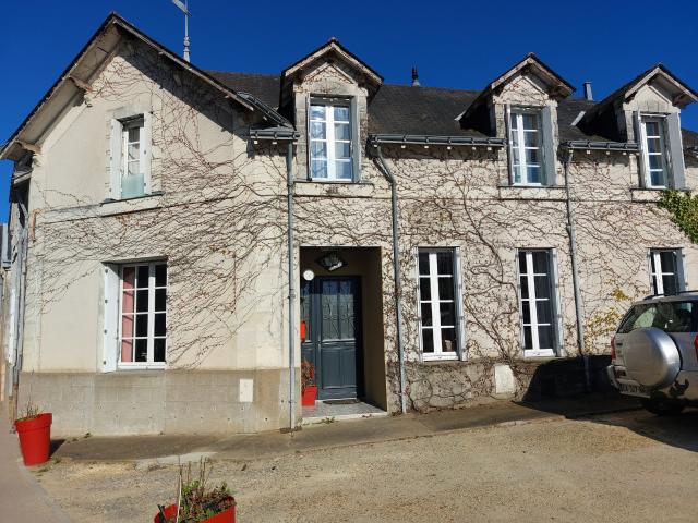 Maison vente à Saumur, Cheviré-le-rouge