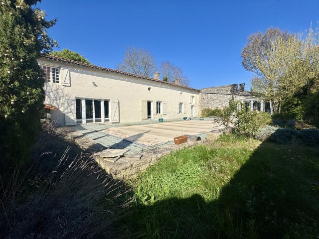 Maison vente à Poitiers, Cissé