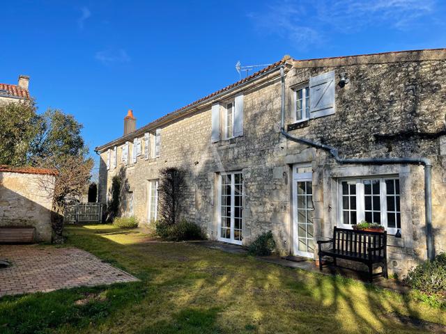 Maison vente à Saint-Médard des Prés, Fontenay-le-Comte