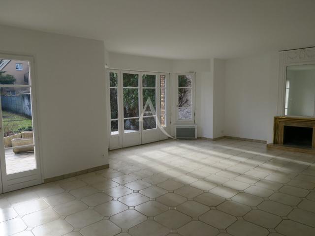Maison vente à Village Plaine Gare, Rueil-Malmaison
