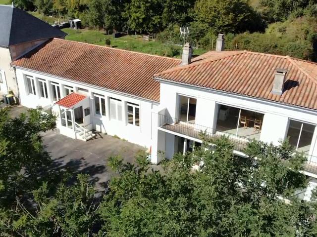 Maison vente à Genouillé, Vienne