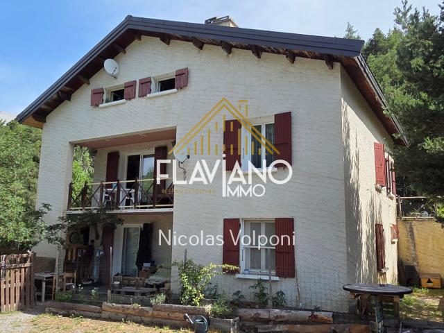 Maison vente à Barcelonnette, Enchastrayes