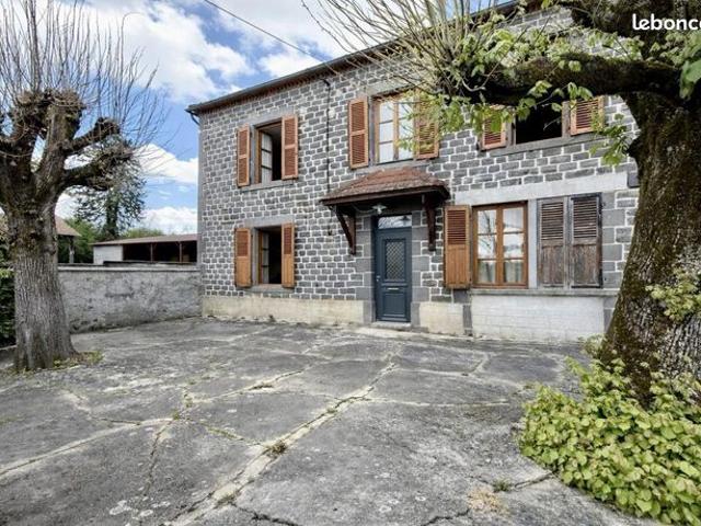Maison vente à Riom, Luzillat