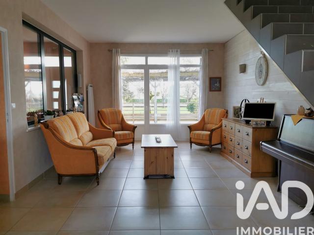 Maison vente à Libourne, Mouliets-et-villemartin