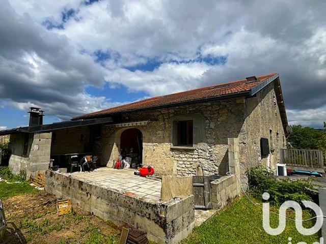 Maison vente à Saint-Claude, Viry