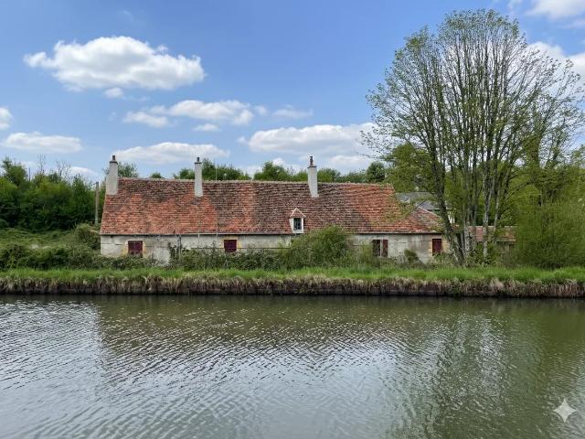 Maison vente à La Bellevue, Cuffy