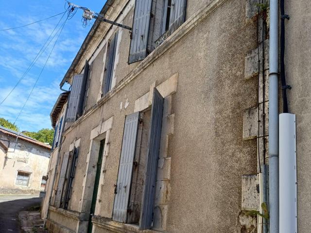 Maison vente à Chalais