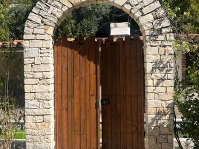 Maison vente à Marseille, Cassis
