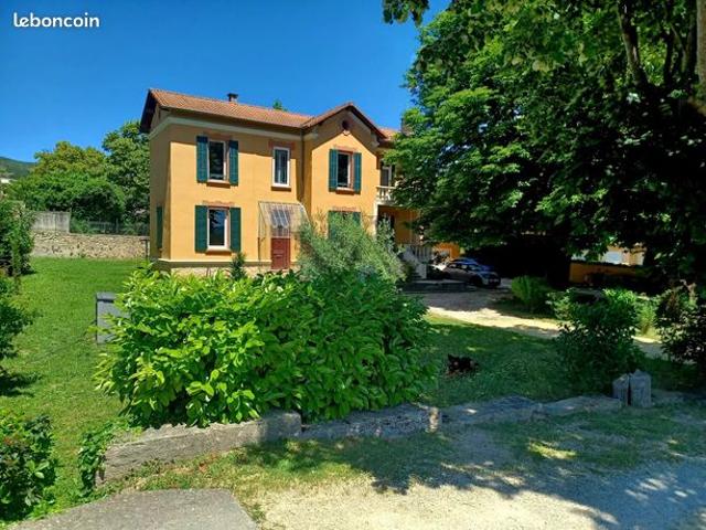 Maison vente à Nîmes, Sauzet