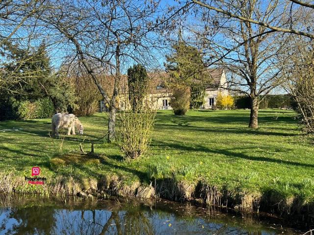 Maison vente à Alençon, Neauphe-sous-essai