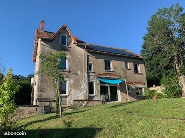 Maison vente à Châtel-montagne