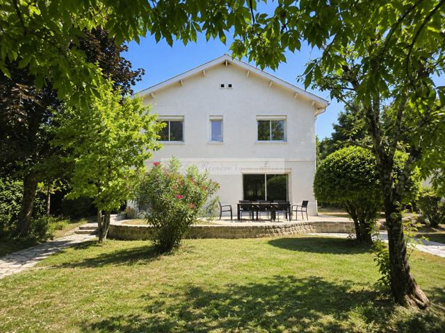 Maison vente à Angoulême, Aignes-et-puypéroux