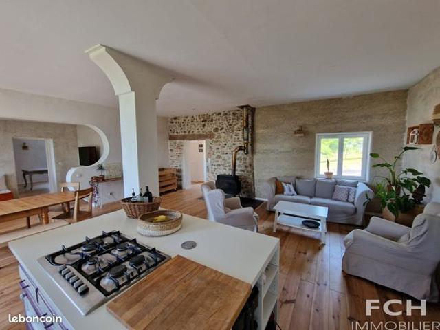 Maison vente à Châtel-montagne