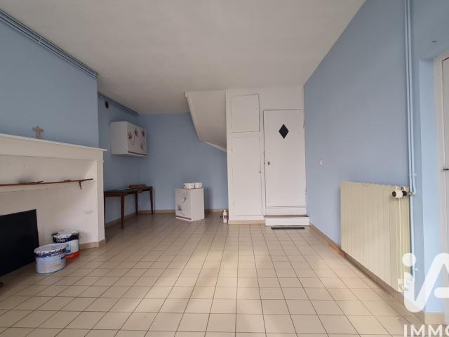 Maison vente à Épernay, Ay