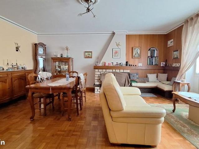Maison vente à Chef-Boutonne