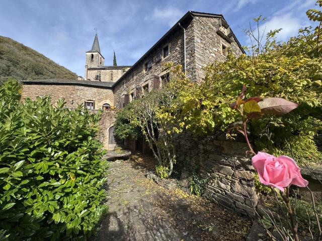 Maison vente à Millau, Réquista