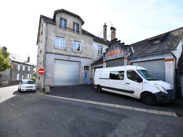Maison vente à Mauriac, Cantal