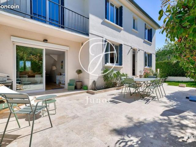 Maison vente à Nanterre, Rueil-malmaison