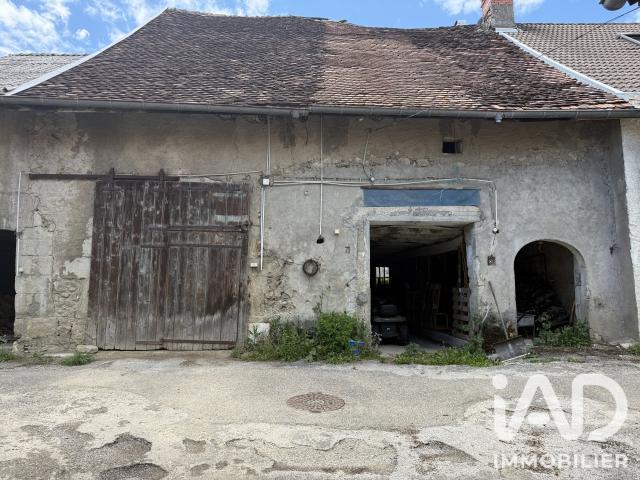 Maison vente à Nyoux, Savigny