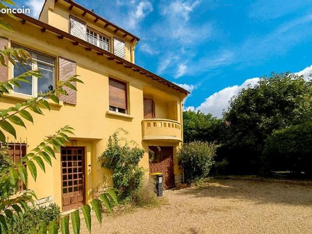 Maison vente à Chalon-sur-Saône, Ciel