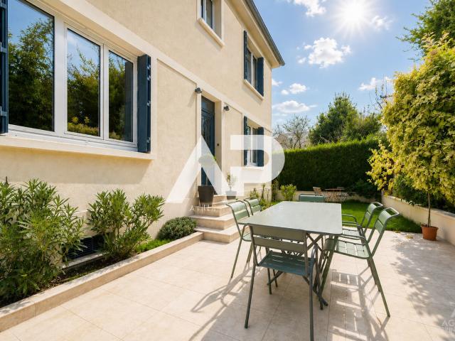 Maison vente à Nanterre, Rueil-malmaison