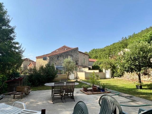 Maison vente à Cahors, Saint-vincent-rive-d'olt