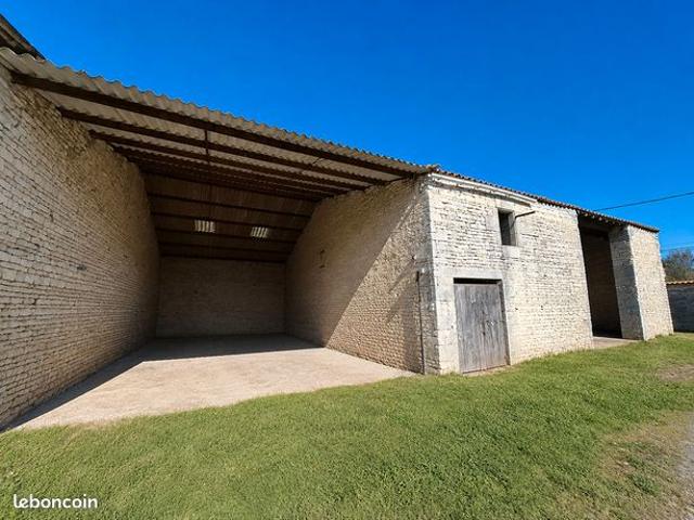 Maison vente à Prin-Deyrançon, Deux-Sèvres