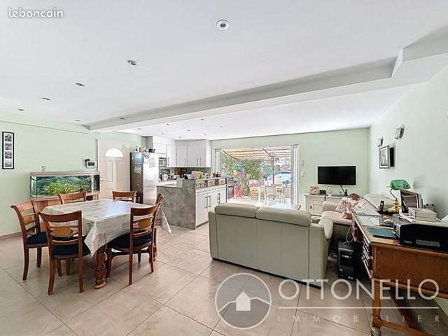 Maison vente à Arrondissement de Draguignan, Roquebrune-sur-argens