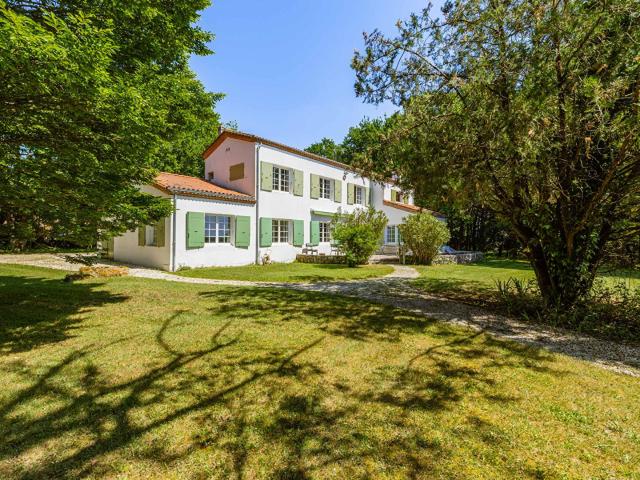 Maison vente à Rochefort, Nouvelle-Aquitaine