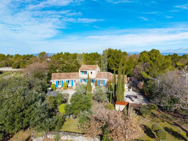 Maison vente à Apt, Ménerbes