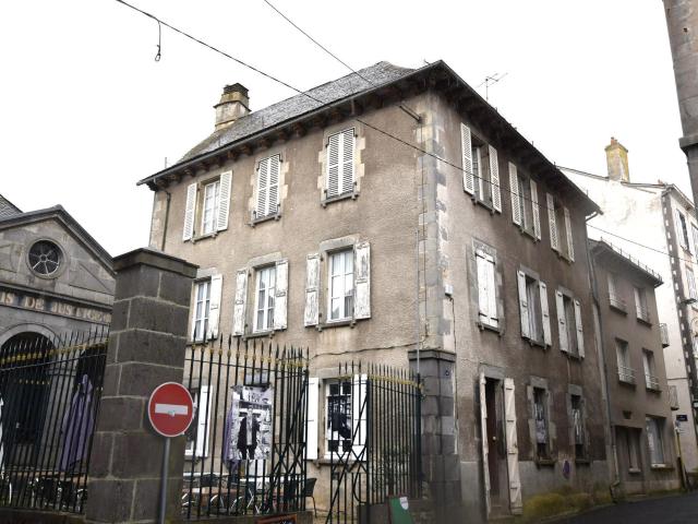 Maison vente à Mauriac