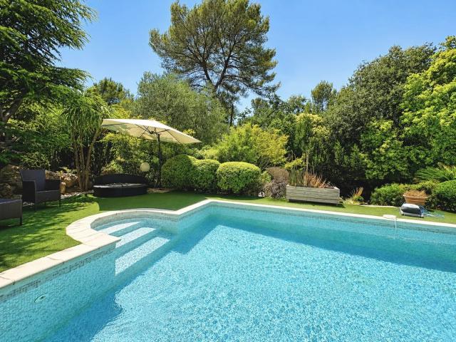Maison vente à Grasse, La Roquette-sur-siagne