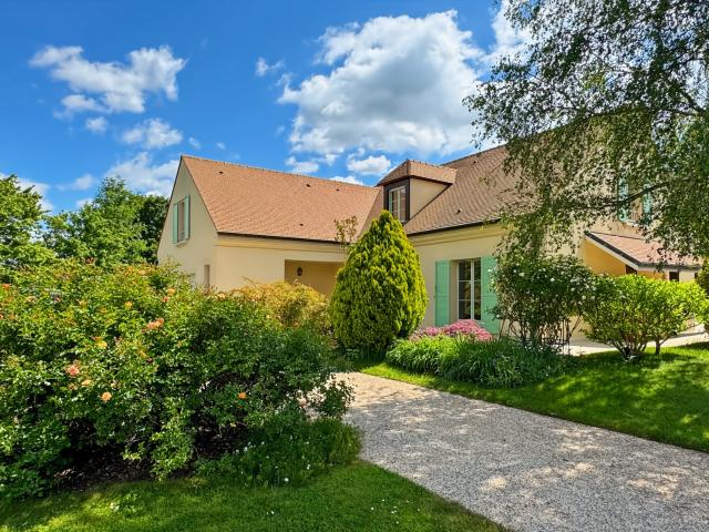 Maison vente à Saint-Germain-en-Laye, Davron