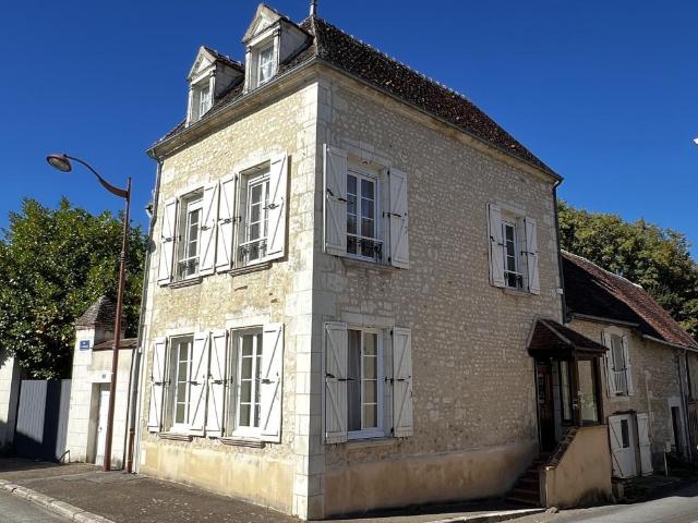 Maison vente à Bellou-sur-Huisne, Rémalard en Perche