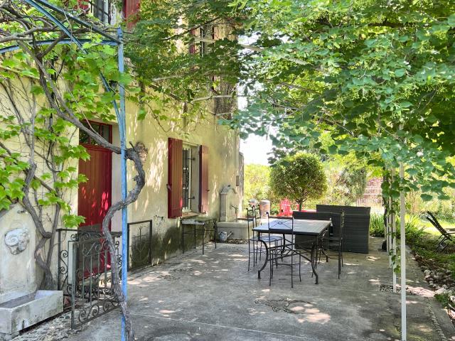 Maison vente à Carpentras, Pernes-les-fontaines