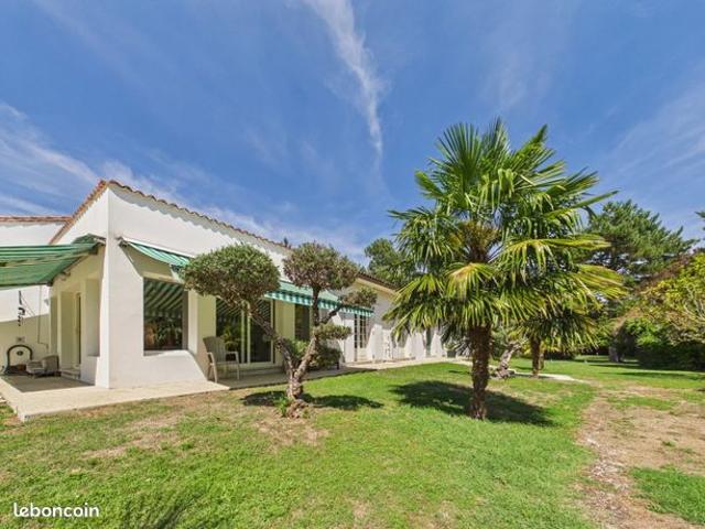 Maison vente à Confolens, Aigre
