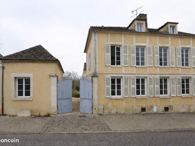 Maison vente à Clamecy, Héry