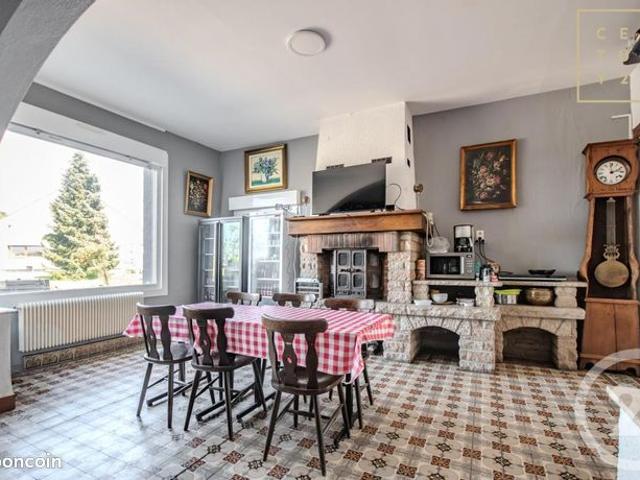 Maison vente à Avesnes-sur-Helpe, Taisnières-sur-hon