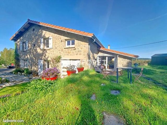 Maison vente à Yssingeaux, Saint-romain-lachalm
