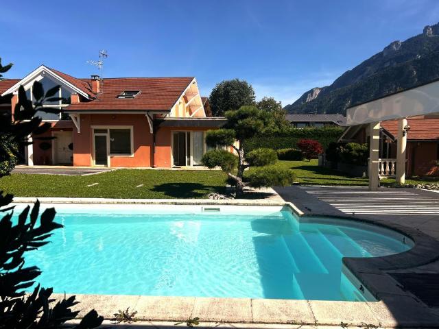 Maison vente à Saint-Pierre-en-Faucigny, Haute-Savoie