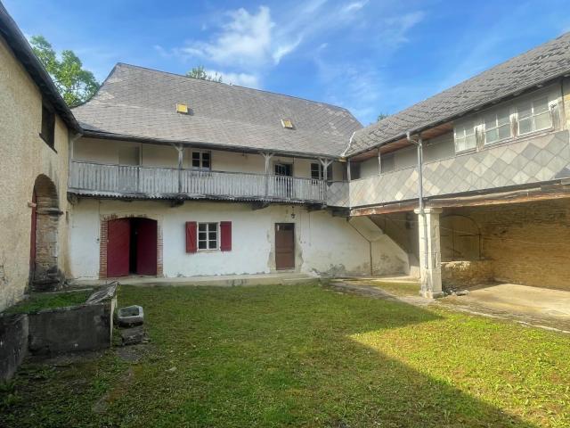 Maison vente à Oloron-Sainte-Marie, Lasseube