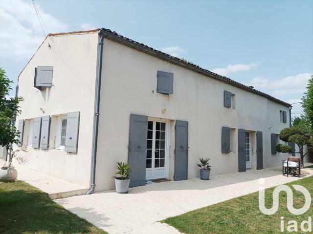 Maison vente à Saintes, Corme-royal