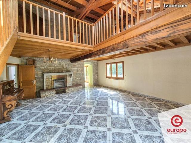 Maison vente à Avallon, Guillon