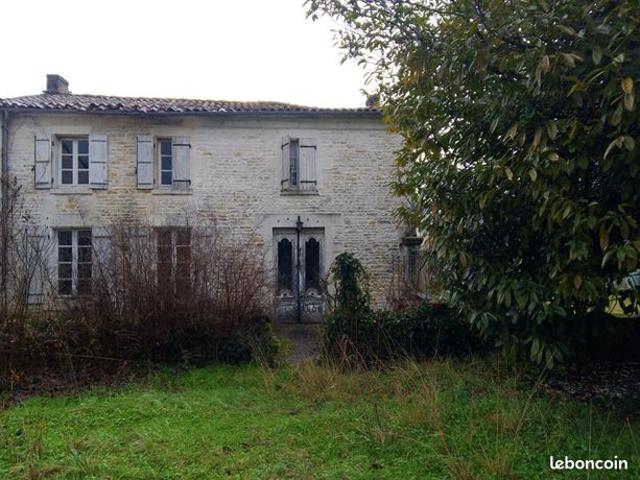 Maison vente à Nercillac, Charente