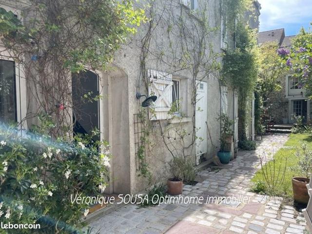 Maison vente à Saint-Germain-en-Laye, Chambourcy